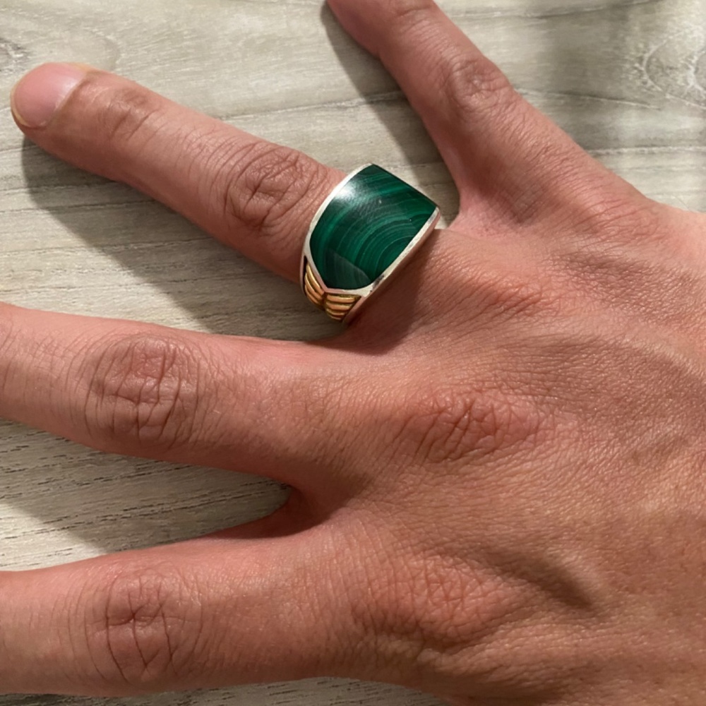 Ring - Picture 4 of 4